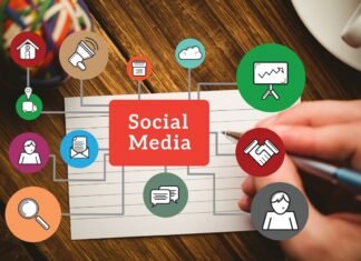 How To Approach on Social Media