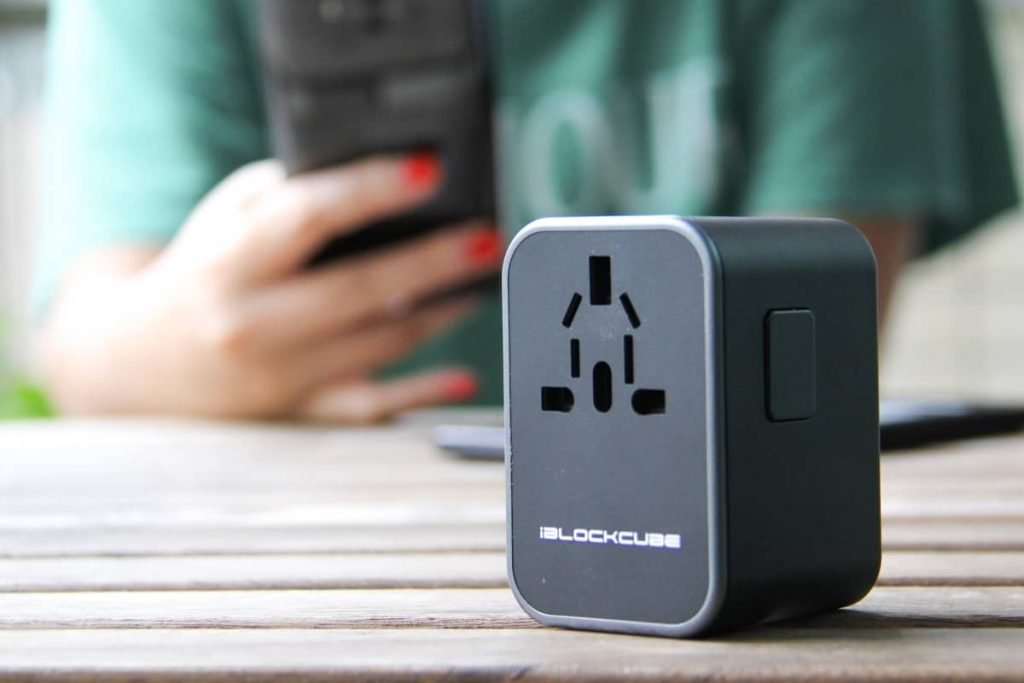 Universal Power Adaptor